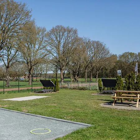 Het Gelders Buitenleven Bed and Breakfast 4*